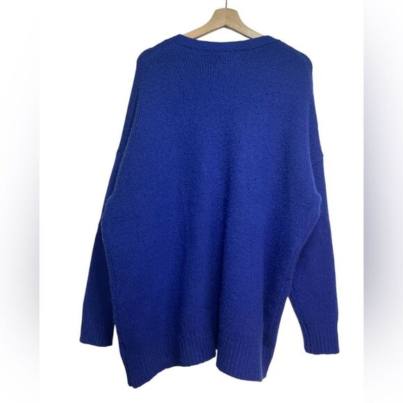 Urban Outfitters Slouchy Button-Down Cardigan Medium - Picture 2 of 6